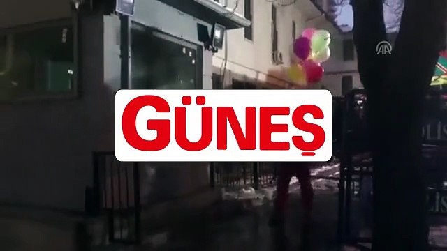 Güven timlerinden yılbaşında Noel Baba kıyafetli kamuflaj