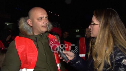 Ora News - "Çadër" tek Astiri, 2019 nis me protestë e paralajmërim për grevë