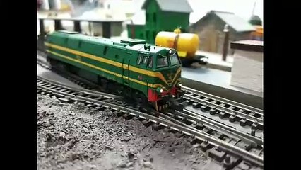 Locomotora 333 Rambo de MFTrains. #modelismoferroviario #fotoferroviaria #ferromodelismo