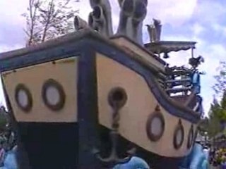 Parade merveilleuse 1/2 disneyland paris