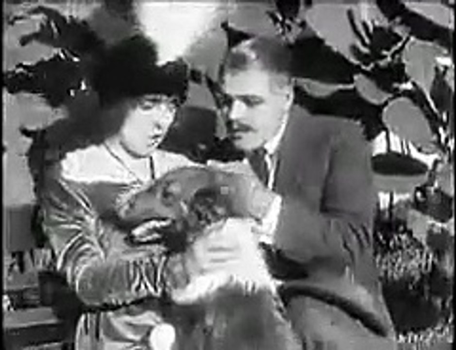 Comedy Scene By  Chaplin