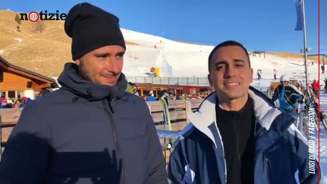 Luigi Di Maio e Alessandro Di Battista augurano buon anno agli italiani | Notizie.it