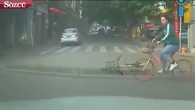 Dünya bu kazayı konuşuyor! Metrelerce uzaktan koşarak geldi