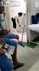 WTF !! Watch How This Janitor Clean The Toilet
