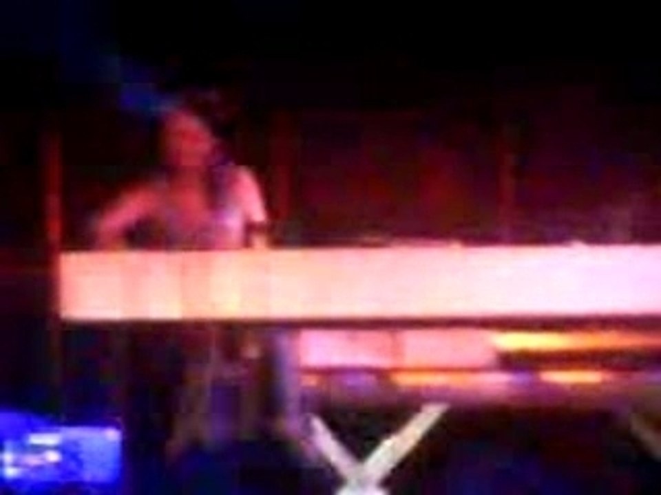 ELISA DO BRASIL + MC Youthstar 4sans