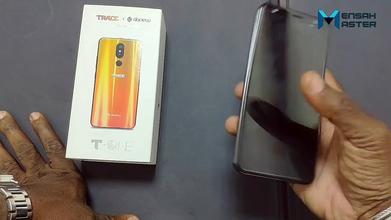 Vidéo de déballage (Unboxing) et Master Test du TS-One, le casque DANEW.