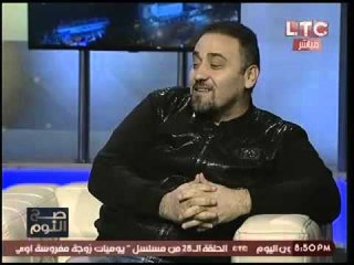 Download Video: المطرب مجد القاسم لا يتمالك نفسه امام دموع امهات الشهداء وينهار ويرقض الغناء