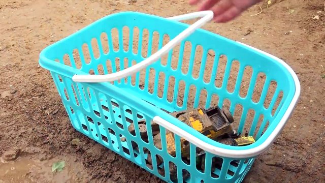 Fine Toys Construction Vehicles Looking for underground car Toys for kids