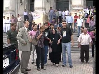 فيديو تعليق والدة خالد سعيد على تأجيل محاكمة قاتليه