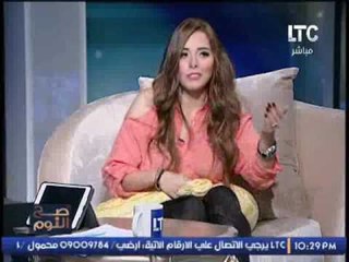 بالفيديو ... انوسة كوته تفاجئ الغيطى بــ ثعبان على الهواء
