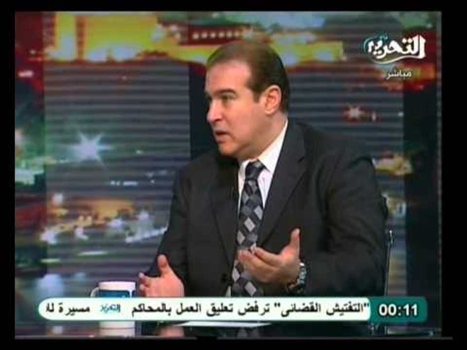 مواجهات قوية بين معارضى ومؤيدى الإعلان الدستورى