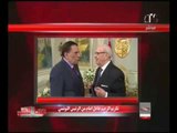 بالفيديو.. الفنان عادل امام يمازح الرئيس التونسي :