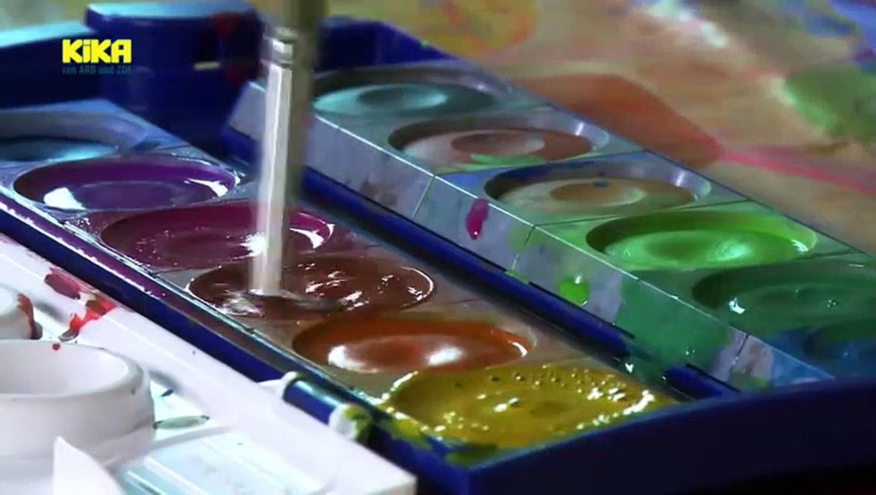 1523. anina malt ein bild | mehr auf kika.de