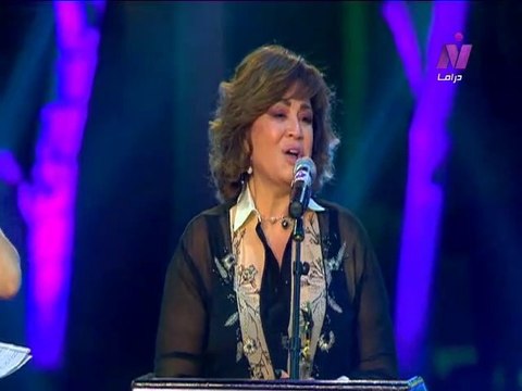 جائزه الابداع للفنانه الهام شاهين فى حفل تكريم نجوم الدراما 2018