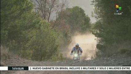 teleSUR Noticias:Perú: Vizcarra entrega al congreso un proyecto de ley