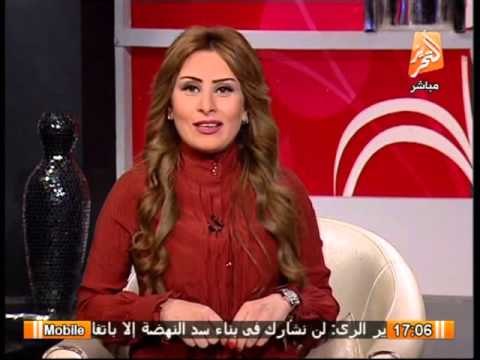 طلاب جامعة القاهرة ينظمون مسيرات مؤيدة للجيش ردا على الاخوان
