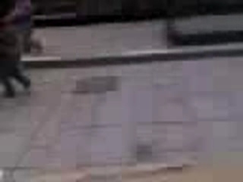 LÉ BEAU CU
