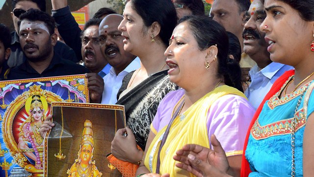 Sabarimala row: Sabarimala Karma Samithi, BJP stage protest in Kerala | OneIndia News
