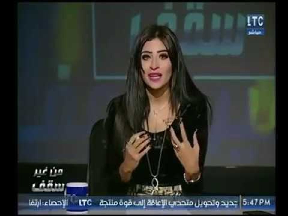 " صافيناز" تفاجأ مذيعة "من غير سقف"  برسالة تتكفل بمساعدة ساكنوا المقابر