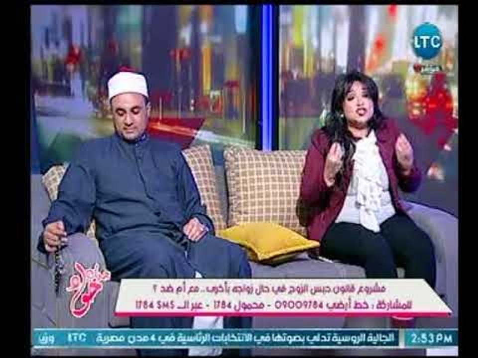 مدير إدارة بالأوقاف يكفر الباحثة في قضايا المرأ...