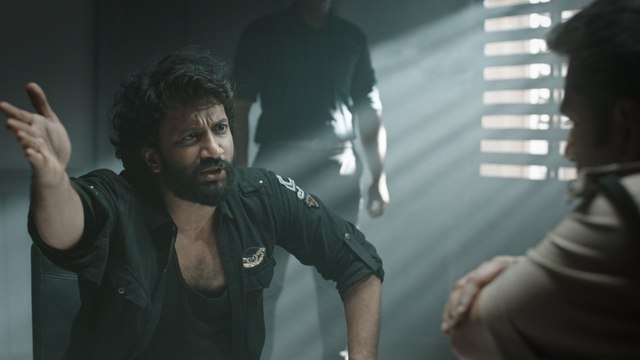 Bluff Master Movie Uncensored Dialogues : Must Watch | Filmibeat Telugu