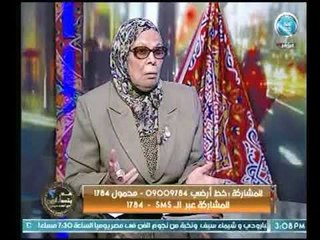 أمنة نصير : موجة ارتداء الحجاب لها جانب سياسي