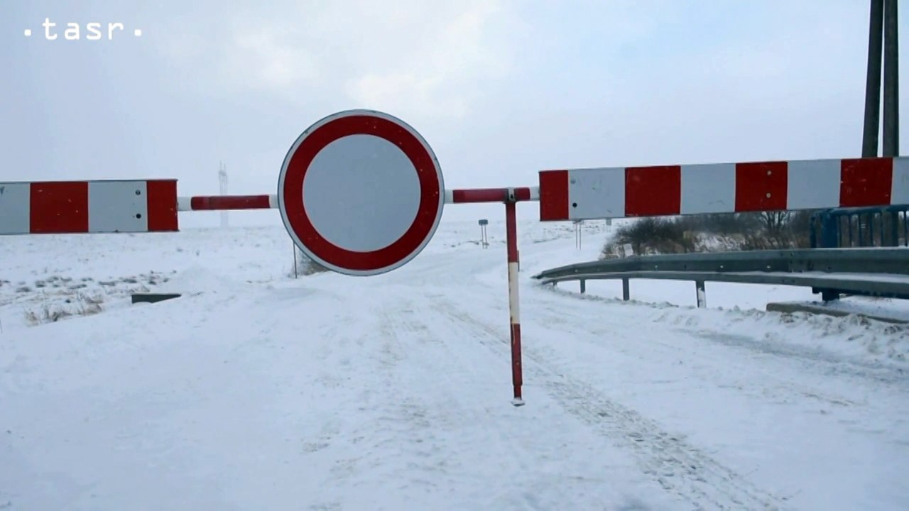 Cesta medzi Štrbou a Šuňavou je pre nepriazeň počasia uzavretá