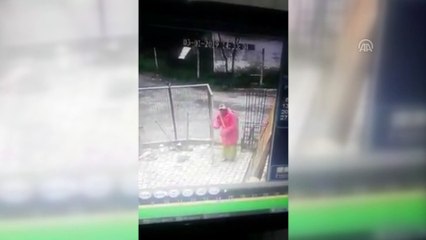 Silivri'de hırsızlık anı güvenlik kamerasında - İSTANBUL