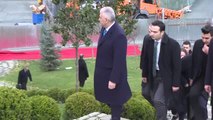 Binali Yıldırım, 15 Temmuz Şehitler Köprüsü Şehitler Anıtı'nda Dua Etti