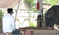 Kunjungan di Blitar, Jokowi Ziarah ke Makam Bung Karno