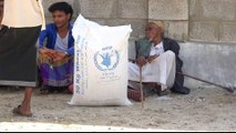 Al Jazeera captures evidence of food aid stolen in Yemen war