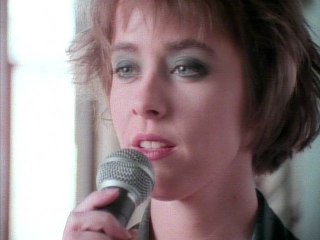 Suzanne Vega - Left Of Center