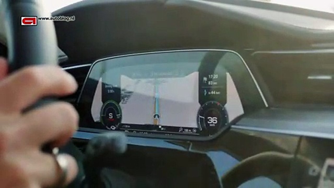 Audi e-tron 55: acceleration & speed