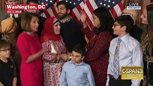 Rashida Tlaib Makes History In Congress Wearing A Traditional Palestinian Thobe While Swearing-In