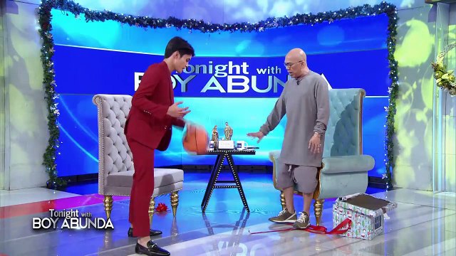 TWBA: Grae Fernandez shows off his basketball tricks