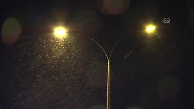 İstanbul'da Kar Yağışı Başladı - İstanbul