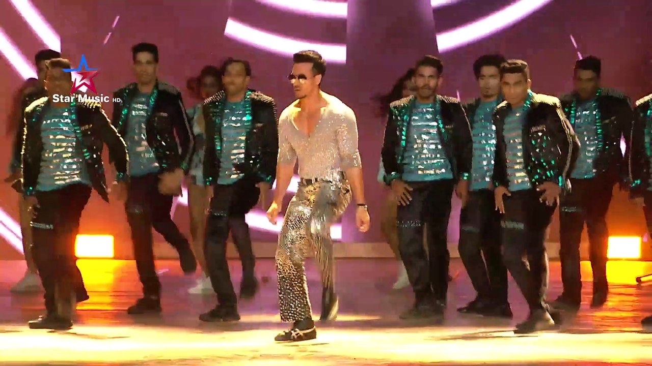 Mashallah Teri Nazar Tiger Shroff Performance At Star Screen Awards 2019 - Star Music HD