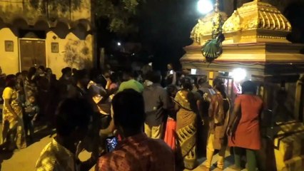 அம்மன் சிலை கண் திறந்ததாக வேலூரில் பரபரப்பு-வீடியோ