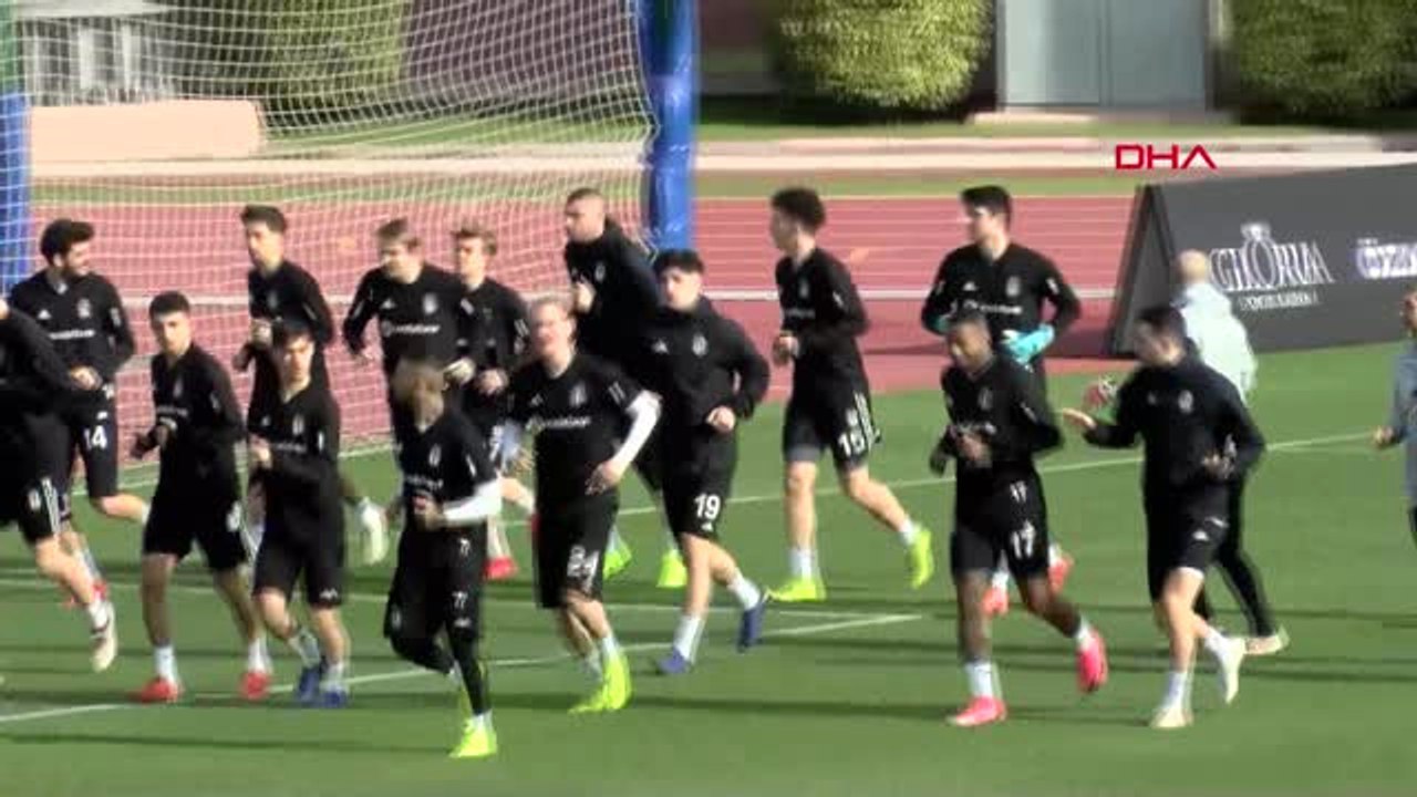 Spor Beşiktaş'ta Burak Yılmaz İlk İdmanına Çıktı