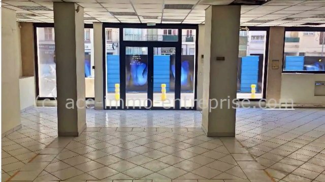 A louer - Local commercial - NICE (06000) - 175m²