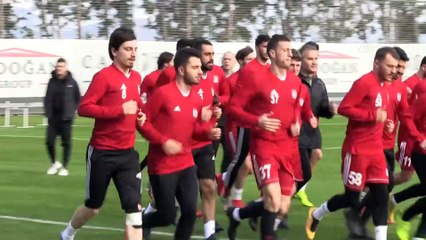 'Mustafa Pektemek gündemimizde yok' - ANTALYA