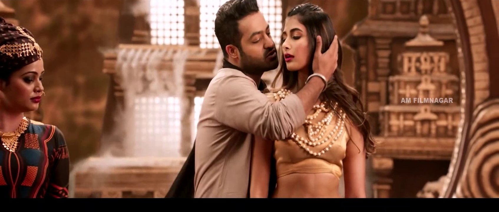 Reddy Ikkada Soodu - Full Video Song_ Aravindha Sametha Video Songs_ Jr. NTR, Pooja Hegde _ Thaman S