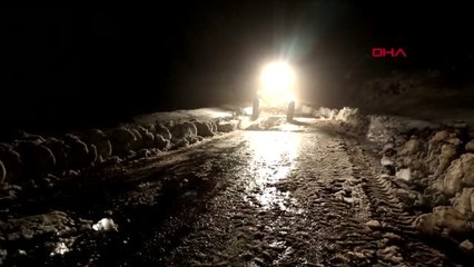 Mersin'de Karda Mahsur Kalan 8 Kişi Kurtarıldı