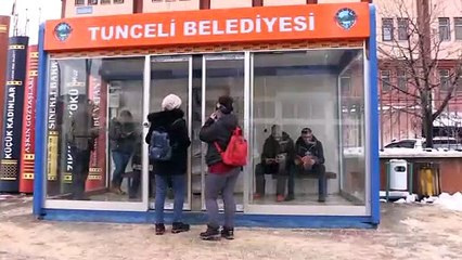 Kütüphane gibi otobüs durakları - TUNCELİ