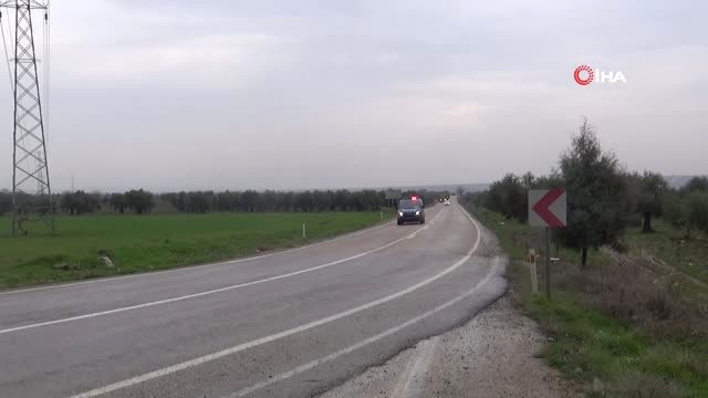Kilis'ten Fırat'ın Doğusuna Fırtına Obüs ile Tank Sevkiyatı