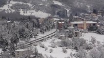 Kar Yağışı Nedeniyle Ulaşıma Kapanan 46 Köy Yolundan 20'si Açıldı