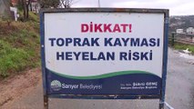 Sarıyer'de çöken yol ulaşımı aksattı - İSTANBUL