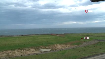 Şiddetli Rüzgar Nedeniyle Uçak Seferlerinde Rötarlar Yaşanıyor