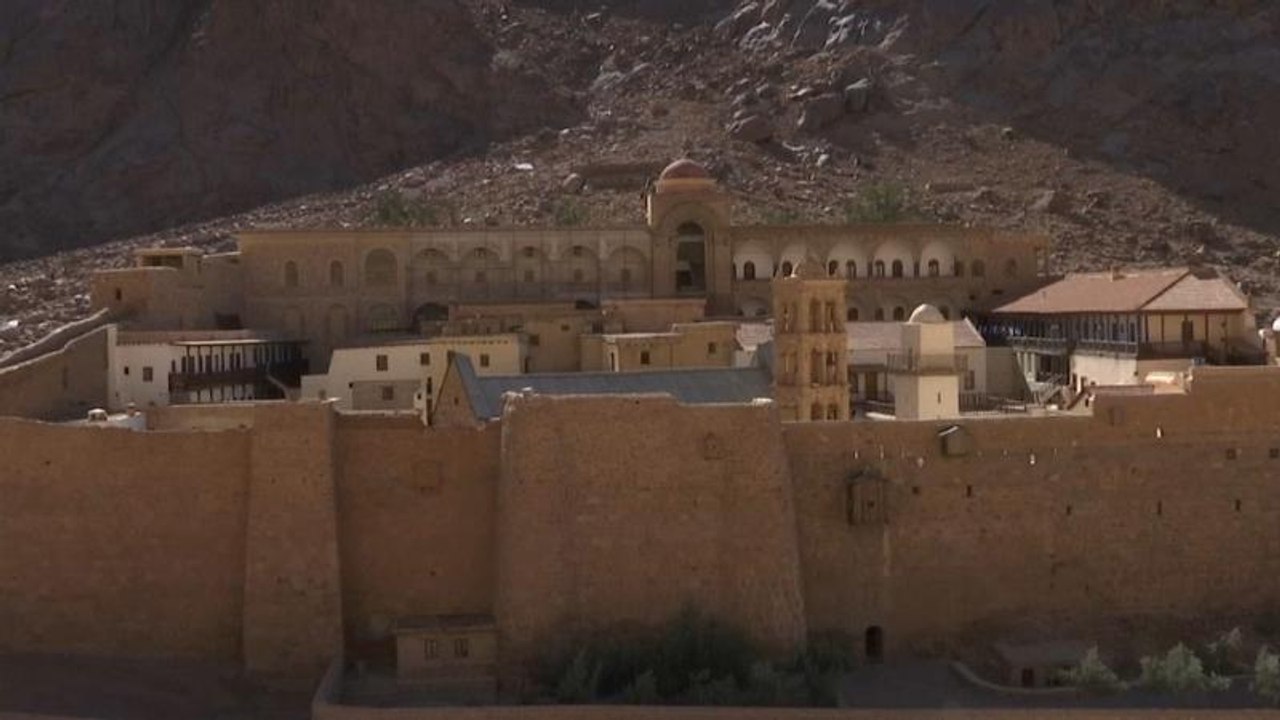شاهد: دير سانت كاترين بسيناء حيث تحدث النبي موسى مع الله