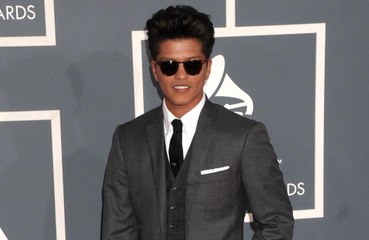 Bruno Mars dépense 500,000 dollars de montres